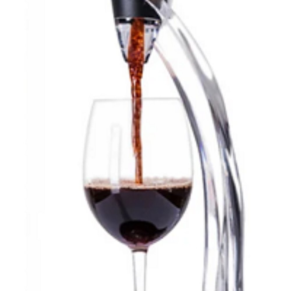 New Pacific YouYah Wine Aerator Set Clear with Metal Accents - Picture 2 of 3